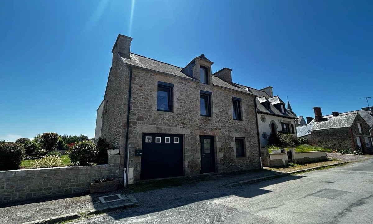 Saint-Potan House | 5 bedroom Breton house near the sea