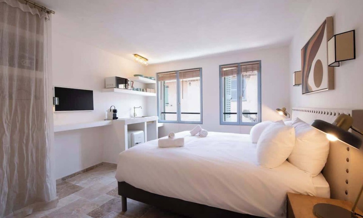 Saint-Tropez City Centre Apartment | A Fantastic Studio - Heart of Saint-Tropez