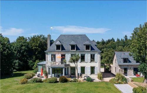 Concarneau Apartment | Amazing Apartment In Concarneau With Sauna