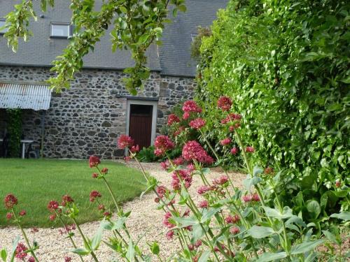 Henanbihen Apartment | Apartment für 4 Personen ca- 35 m²in Hénanbihen- Bretagne - Côtes-d'Armor by Interhome