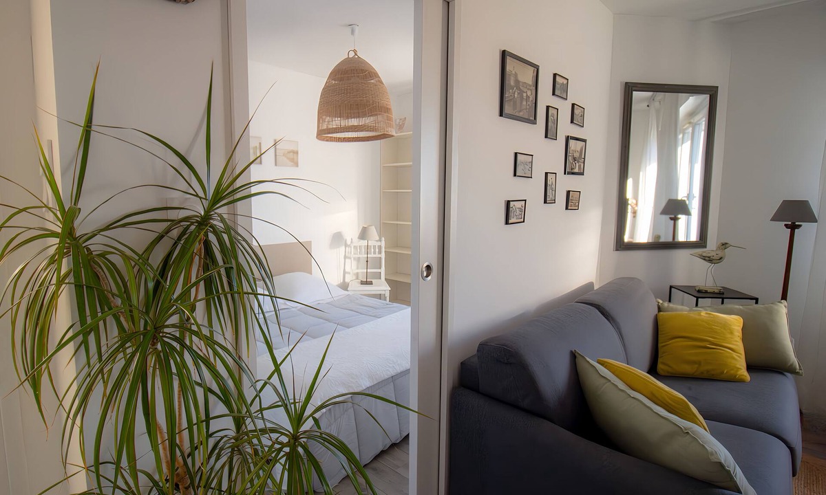 Concarneau Apartment | APARTMENT T2 150 m FROM THE SEA BEACH 800m EVERYTHING ON FOOT (WI-FI) BICYCLES