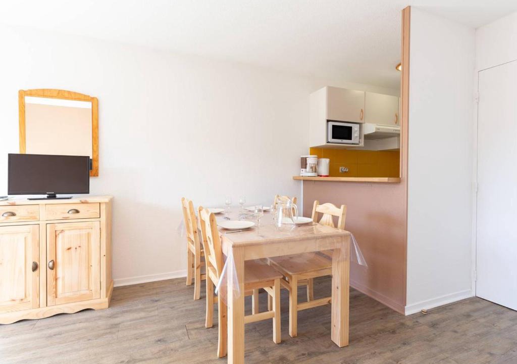 Germ Apartment | Appartement rénové à Peyragudes, 6 pers, proche pistes, parking gratuit & avantages ski - FR-1-695-40