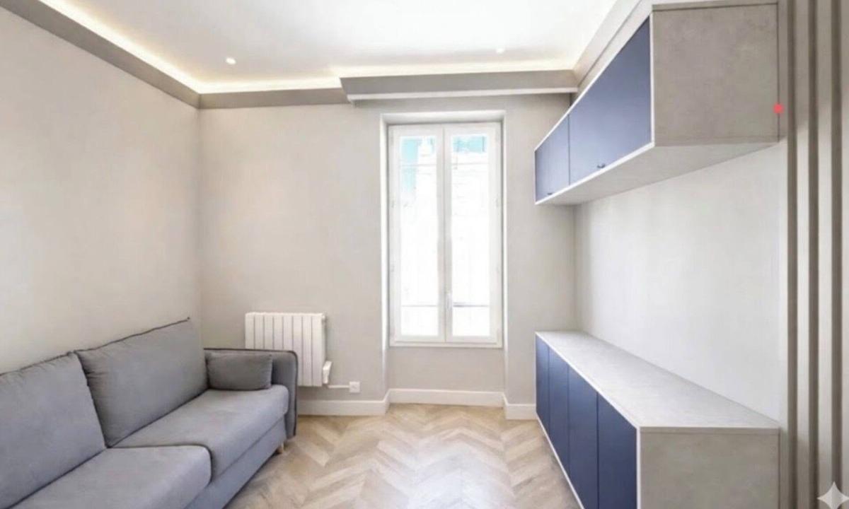 Musicians Quarter Apartment | Bright, modern studio in the heart of the city