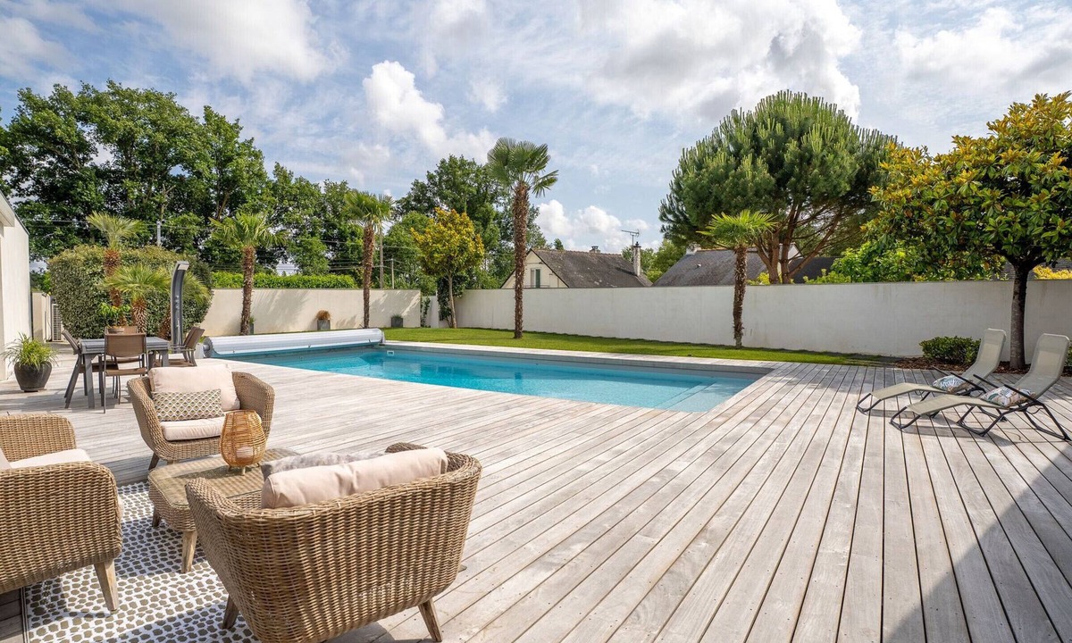 Suce-sur-Erdre Bed & Breakfast | Calm room, terrace and pool - 2 guests