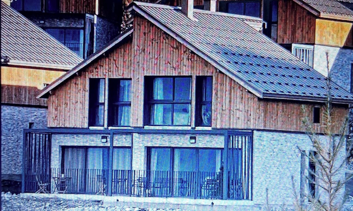 Risoul Ski Chalet | Chalet "L'Aster" 6/7pers, breathtaking view, 150m from the slopes, Risoul resort 1850