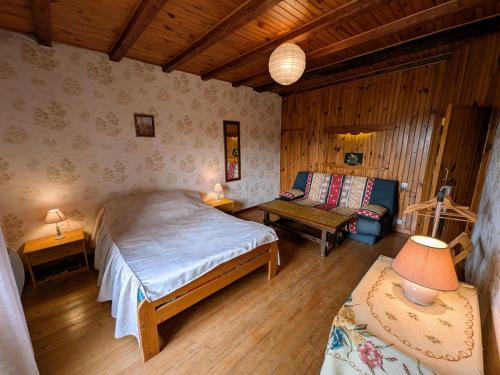Melin Bed & Breakfast | Chambres Confortables avec Petit Déjeuner Inclus et Salon de Jardin - FR-1-583-284