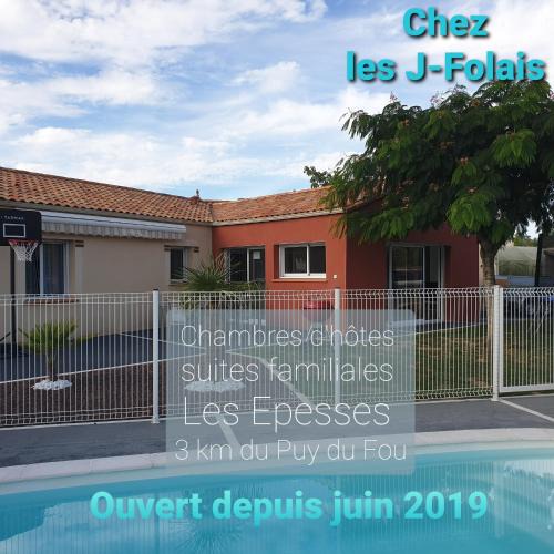 Les Epesses Bed & Breakfast | Chez les J-FOLAIS -Les Epesses - 3 kms Puy duFou