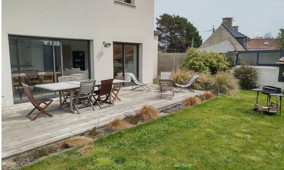 Pleumeur-Bodou House | Contemporary house l'île grande 6P, 200m from the beach