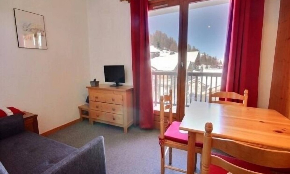 Plagne 1800 Apartment | Cozy studio for 4 at the foot of the slopes