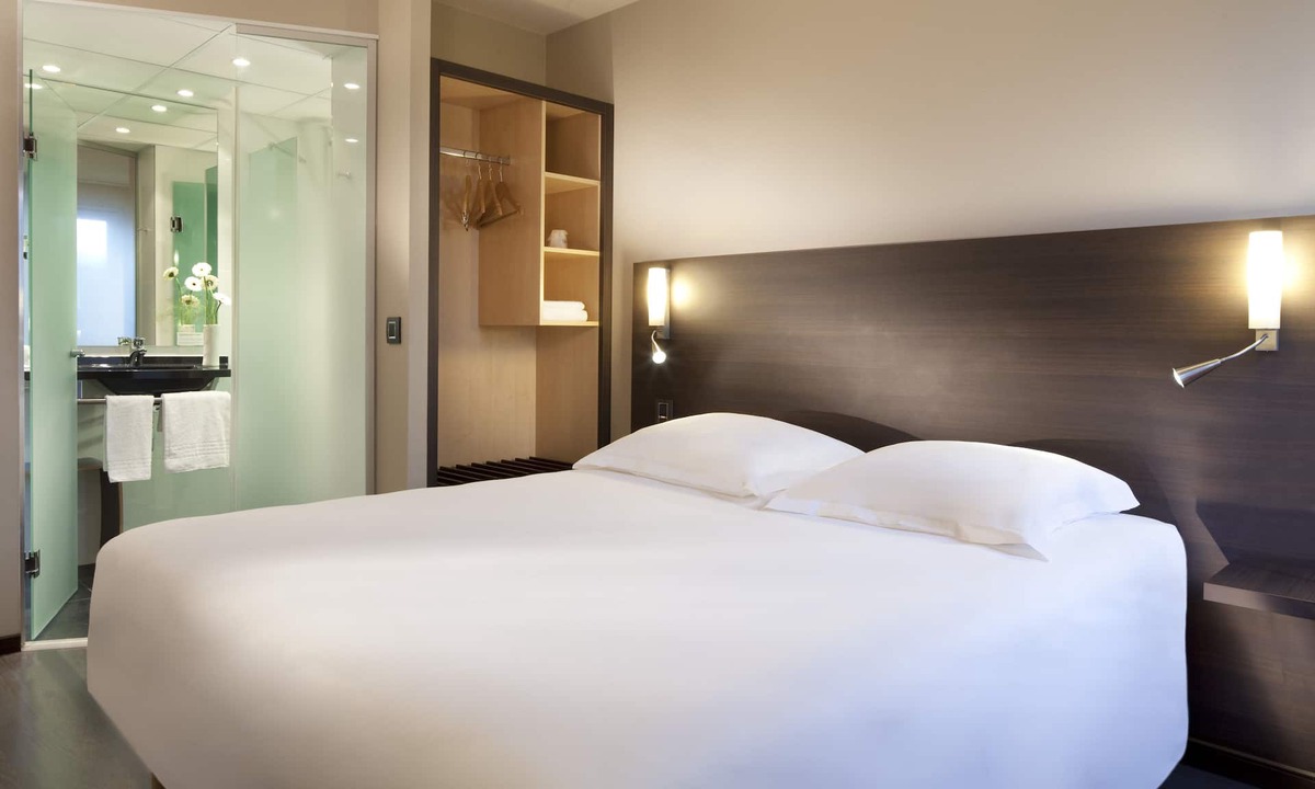 Bouguenais Hotel | Escale Oceania Nantes Aéroport