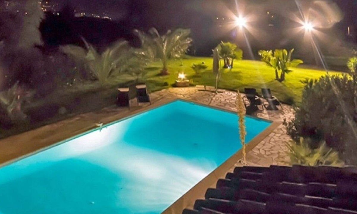 California - Pezou House | EXCEPTIONAL VILLA CANNES - SWIMMING POOL - RESIDENTIAL PARK-3200-IDEAL FOR CONGRESS, INTERNET ACCESS/WIFI