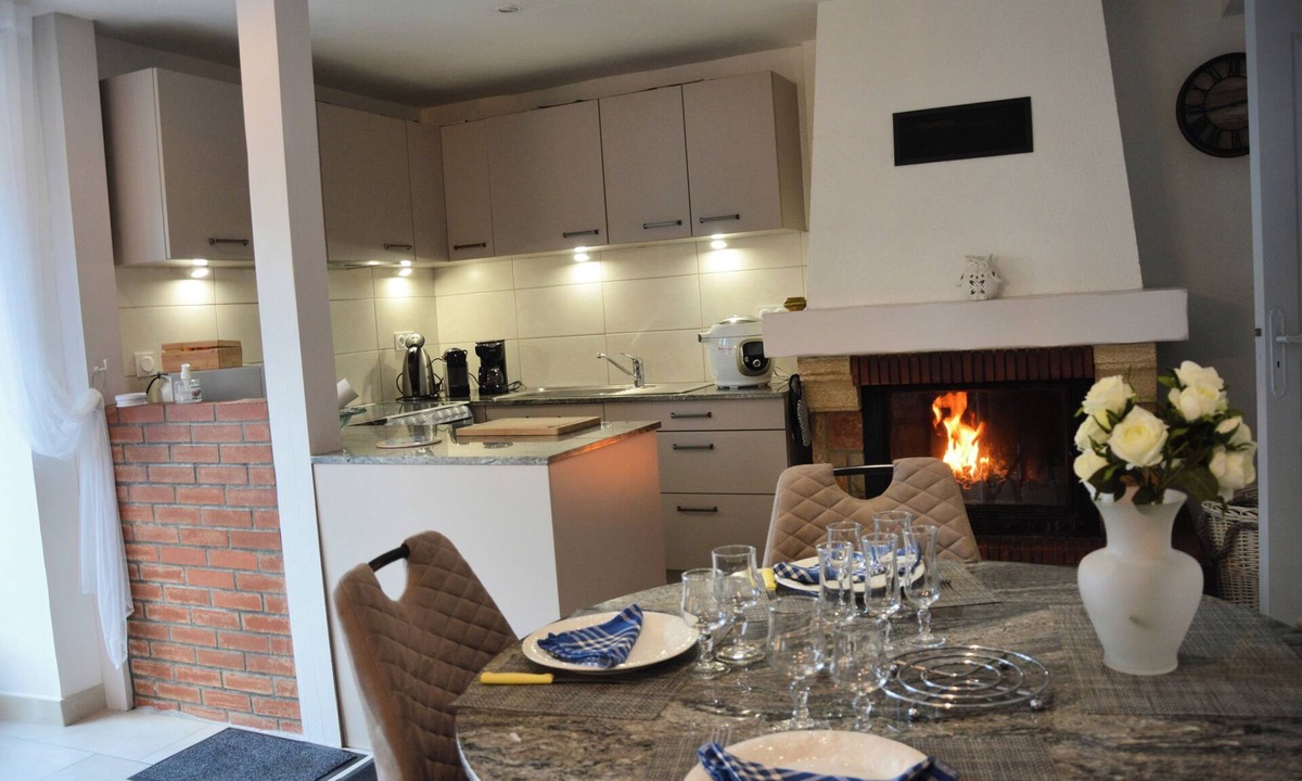 Plancoet Apartment | Getaway in Brittany, Plancoet: Comfortable & Quiet Accessible Vacation Rental Just 15 km from the Beaches!