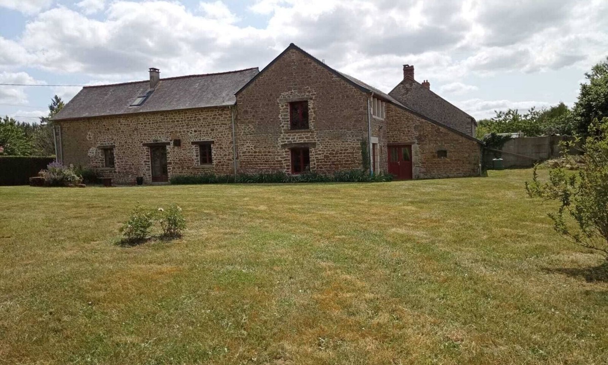 Saint-Leonard-des-Bois House | Gîte close to nature, 45min from Le Mans, ideal for families in search of nature.