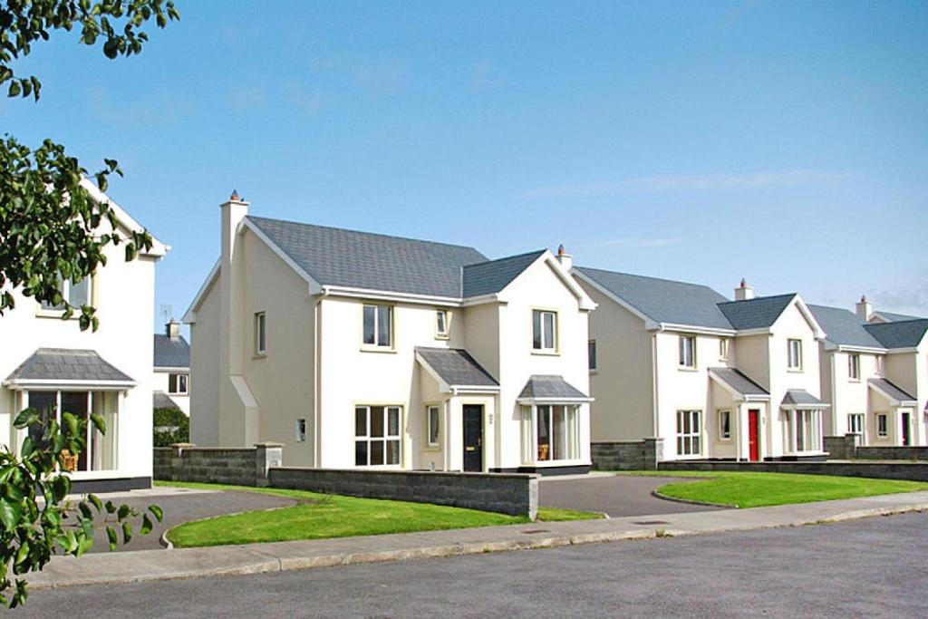 Doonbeg House | Holiday homes Doonbeg - EIR02104-FYB