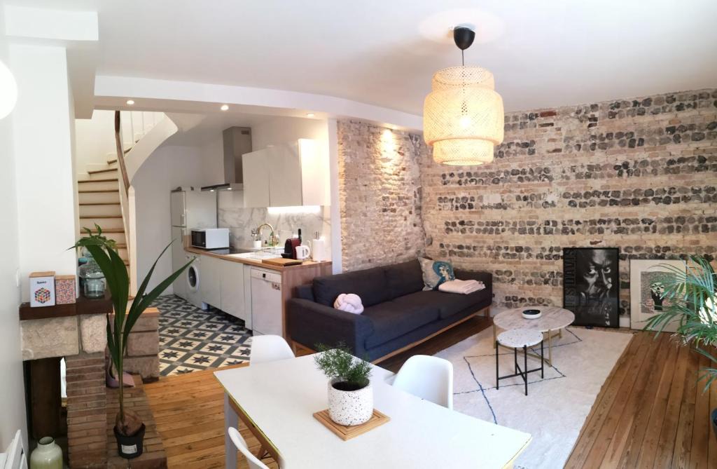 Dieppe House | Home/Triplex in the historic center