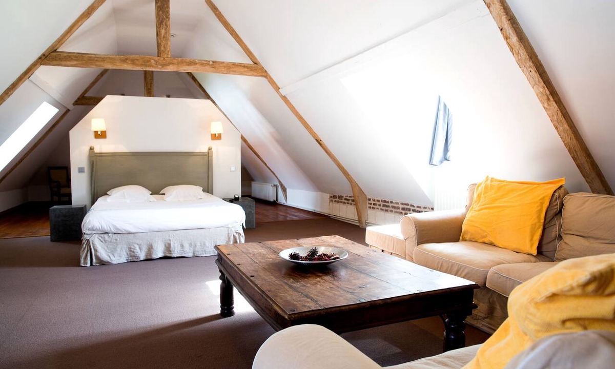 Bermicourt Hotel | La Cour de Remi