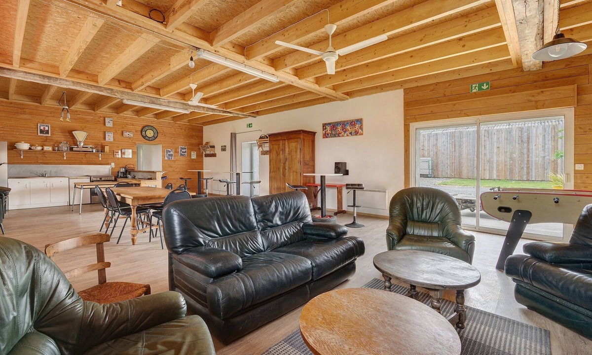 Abbaretz House | Le Nid Longère – Studio and Living Area