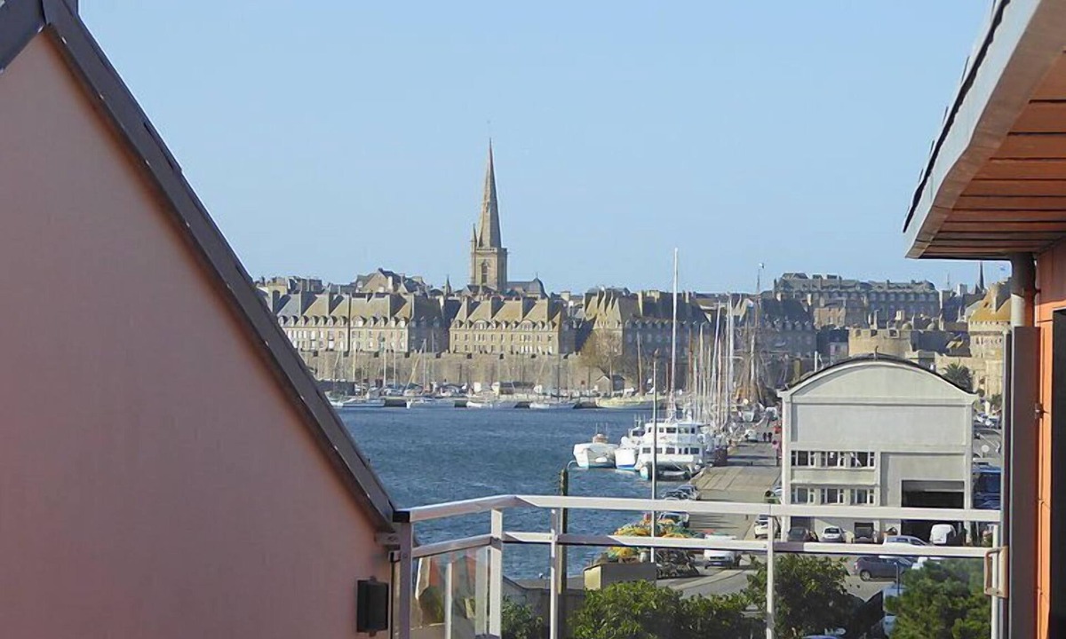 Rocabey - Alsace - Gare Apartment | Les Allées du Port by Interhome