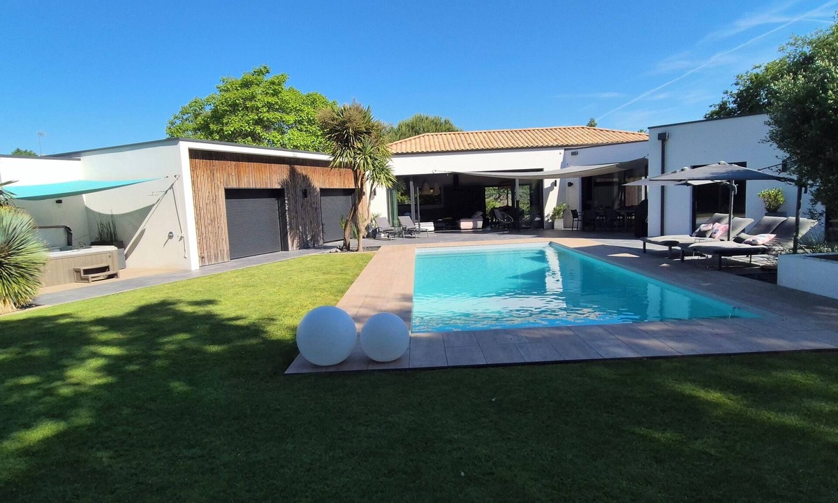 Mouilleron-le-Captif House | Luxury villa in the heart of the Vendée