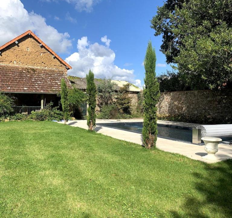 Saint-Michel-de-la-Pierre Villa | Maison de charme refaite à neuf Piscine & jacuzzi