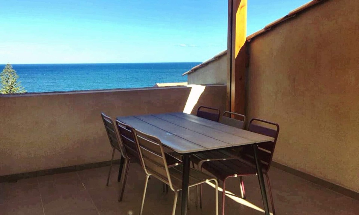 Saint-Florent Apartment | MOR305-T2 neuf vue panoramique Golfe, accès plage