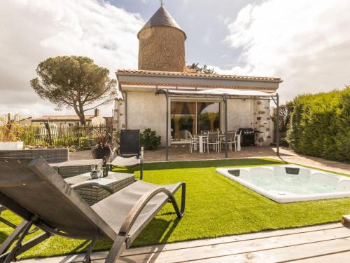 Monnieres House | Moulin 18ème siècle, 3 chambres, jardin, wifi à Monnières - FR-1-306-1164