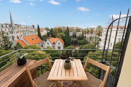 Musicians Quarter Apartment | Nice Renting - HUGO - Luxury Honeymoon Suite Terrace Park View Free Parking