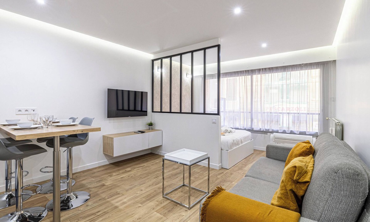 Prado - Republique Apartment | Prestigious apartment for 4 people 400m Croisette