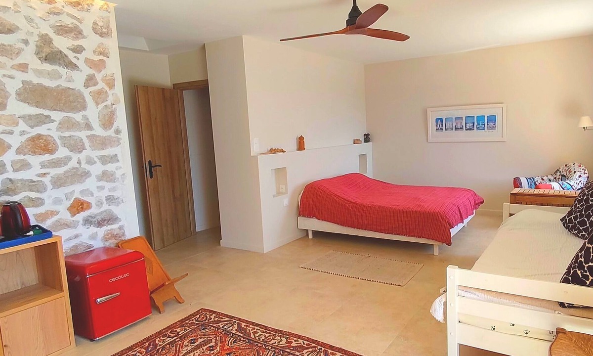 Saint-Jeannet Bed & Breakfast | Single room located at the foot of the Baou de St-Jeannet