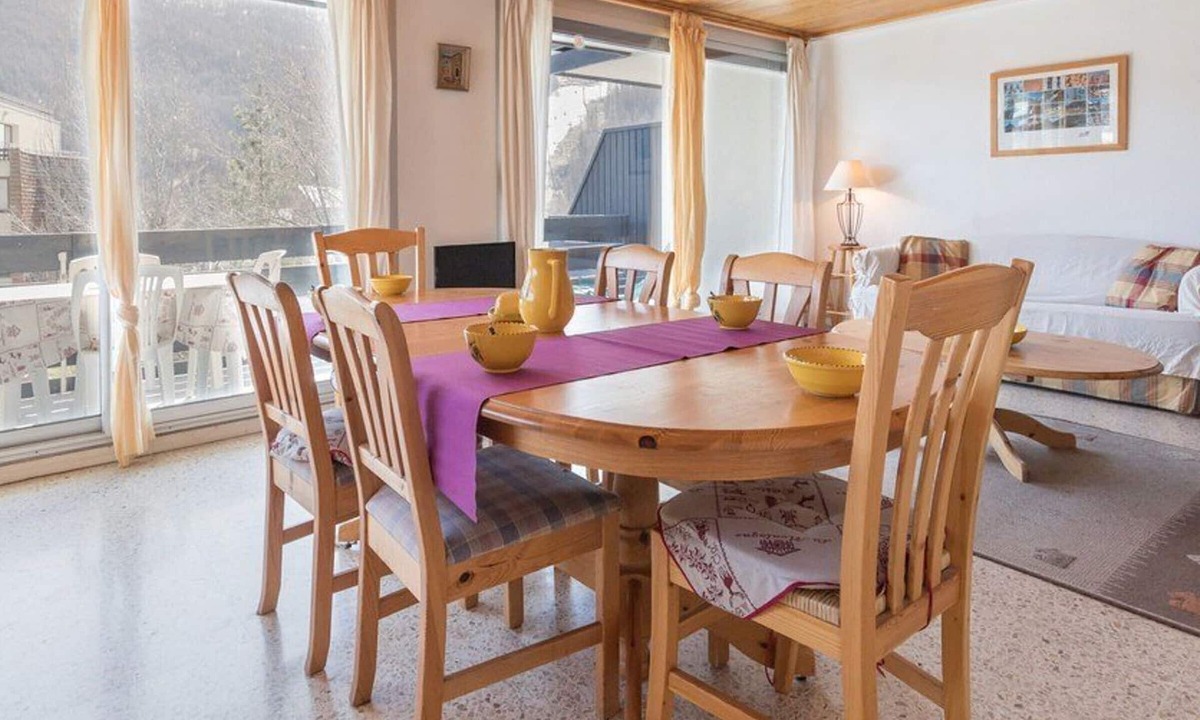 Chantemerle Apartment | Spacious 4-Room Apartment for 7 in Serre-Chevalier, Chantemerle - Balcony & Parking Included