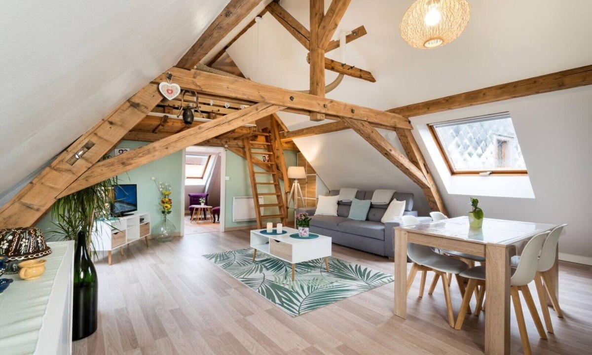 Munster Apartment | Spacious, Bright & Modern Apartment "In the Heart of Our Valley"