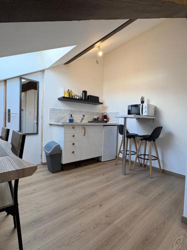 Epinal Apartment | Studio 002 4 nations-gare