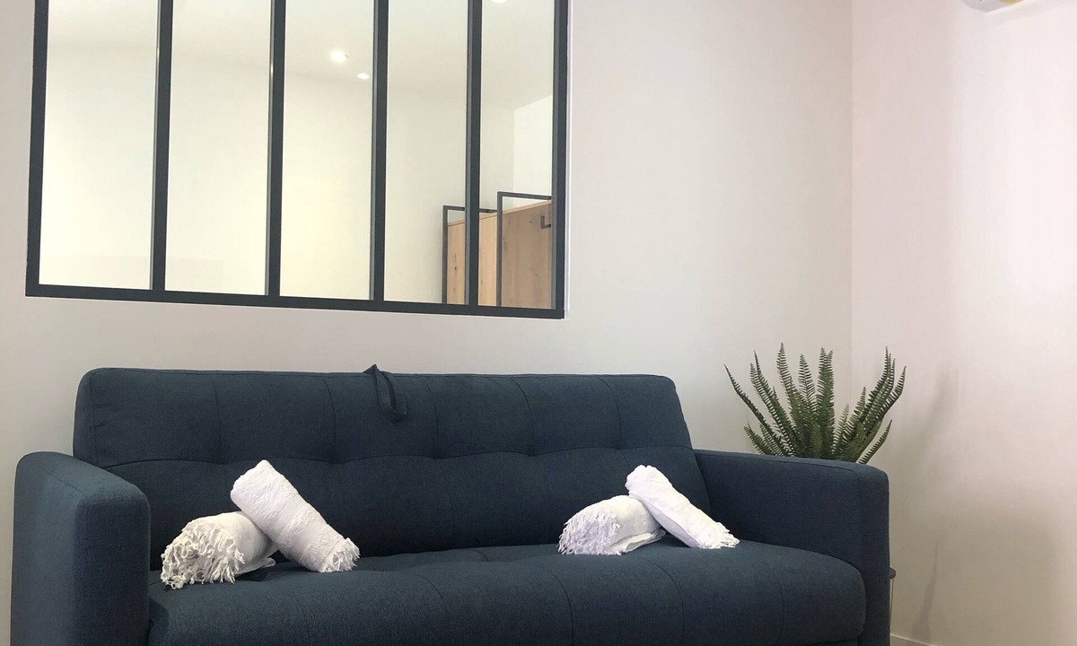 Antibes City Centre Apartment | Superbe 2 Pièces Climatisécoeur Vieil Antibes