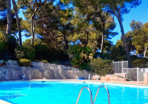 Les Sablettes Apartment | T1 avec Piscine à 300m des Plages pour 4 personnes - Résidence SAINT ELME