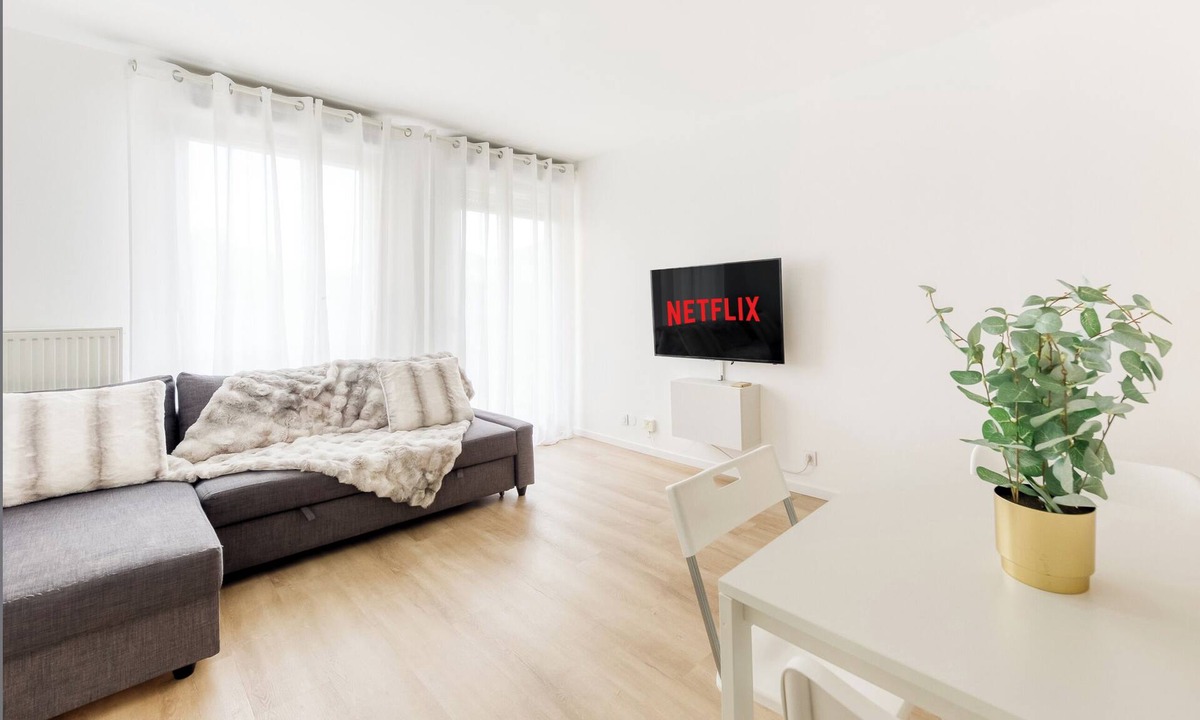 Saint-Ouen-l'Aumone Apartment | T3 Terasse Parking Gare-Paris 30 min - St Ouen 95