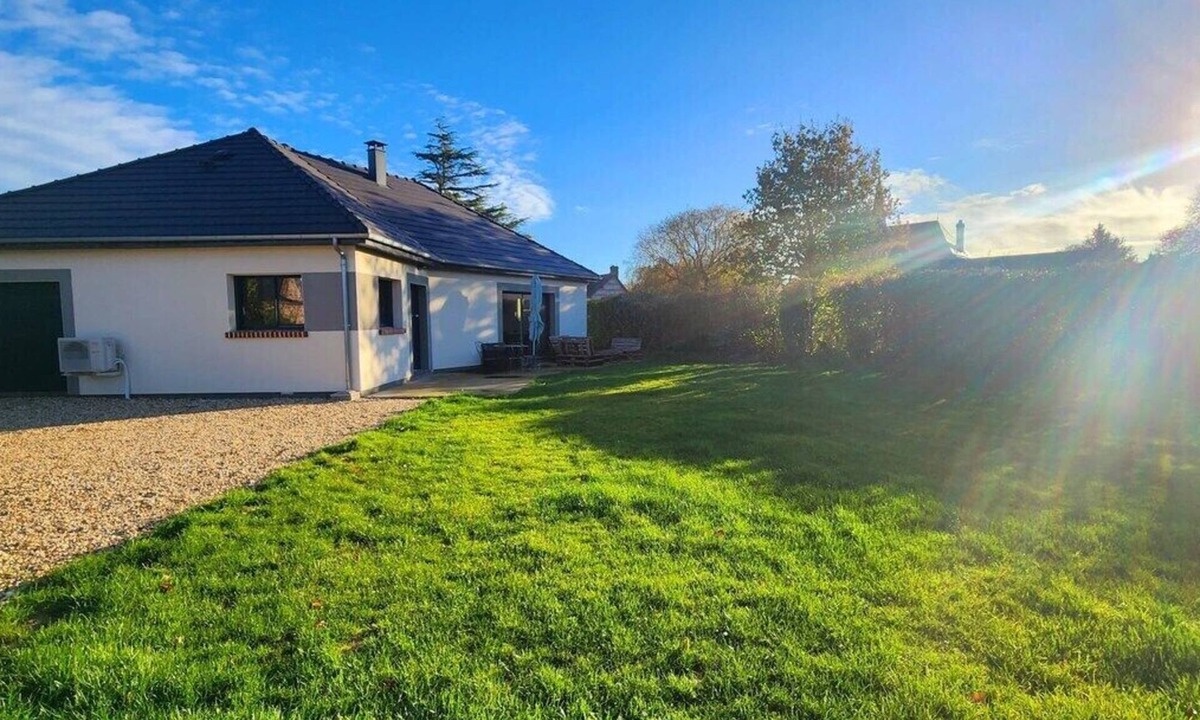 Manneville-es-Plains House | The countryside at the edge of the sea