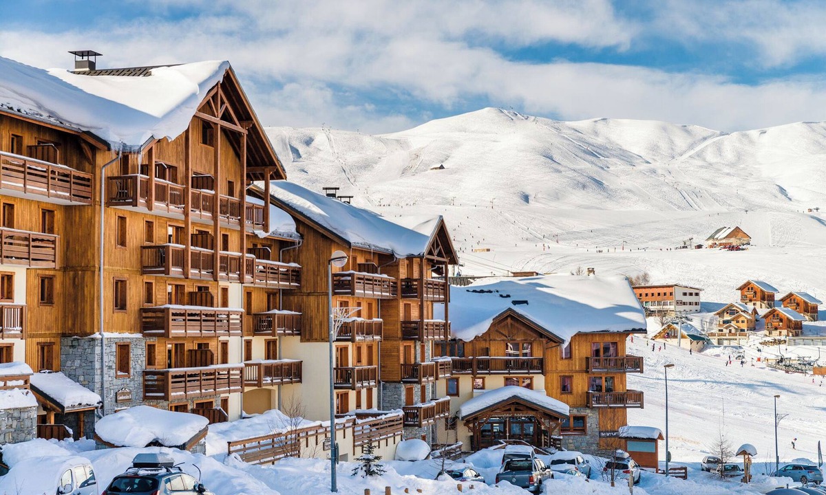 La Toussuire Apartment | travelski home premium - Résidence Les Hauts de Comborcière 4* - 3 pièces 6 personnes