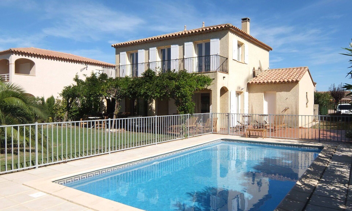 Plage d'Argeles House | Wonderful private villa for 8 people with private pool, WIFI, TV and terrace