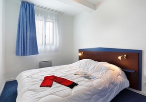 Wifi, 100m from resort center, fitness, terrace, balcony, tv, ski locker, 25m², Pyrénées 2000