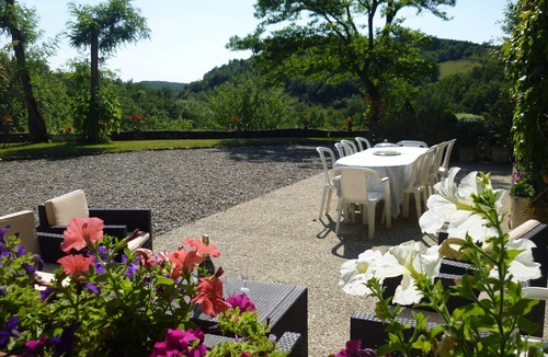 Peyrefitte-du-Razes Villa | 18th century private Domaine with large pool set in 12 acres