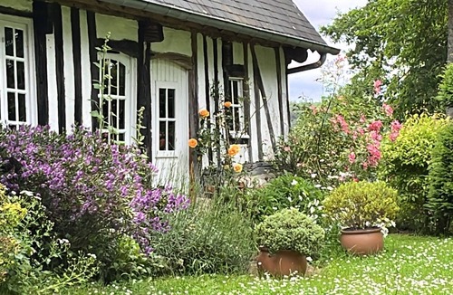 Le Mesnil-Jourdain House | 2-bedroom house typical Normandy countryside quiet near forest 105km Paris