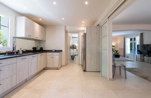 Le Cannet Villa | 210m² Villa with Swimming Pool - Mougins