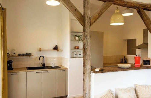Mauleon Apartment | 80 m² Vacation Rental + 20 m² Studio - Sleeps 8 - Puy du Fou