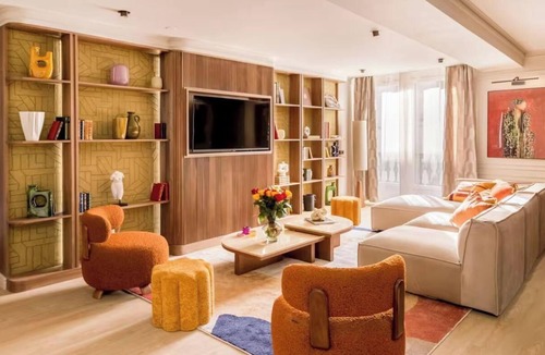 3rd Arrondissement Apartment | A PERFECT BLEND OF MODERN COMFORT & AUTHENTIC PARISIAN CHARM – 200 SQM -MARAIS