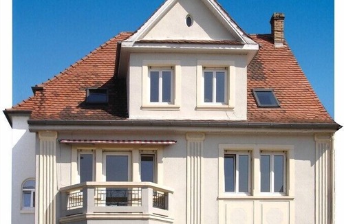 Eckbolsheim Apartment | Air-conditioned apartment, near Strasbourg Tram at 200m