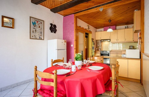 Kaysersberg-Vignoble Apartment | Apartment "Gîte Le Nain Rouge" in Kaysersberg