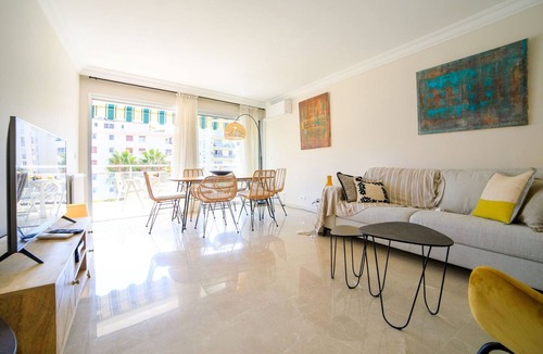 Cannes Apartment | Apartment in Cannes with 2 bedrooms sleeps 6