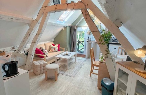 Grosley-sur-Risle Apartment | Apartment in a former farmhouse by the river.
