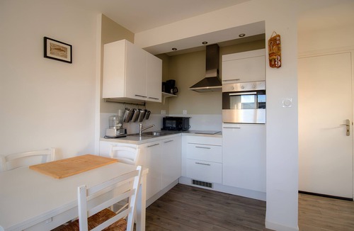 Concarneau Apartment | APARTMENT T2 150 m FROM THE SEA BEACH 800m EVERYTHING ON FOOT (WI-FI) BICYCLES