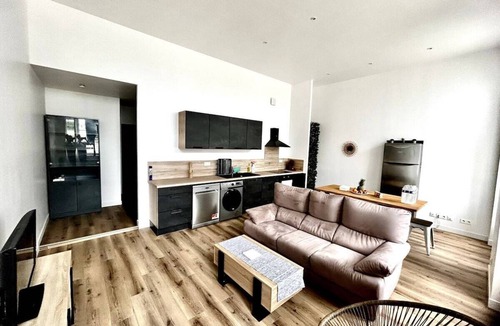 Equeurdreville-Hainneville Apartment | App #2 modern renovated ground floor 4pers